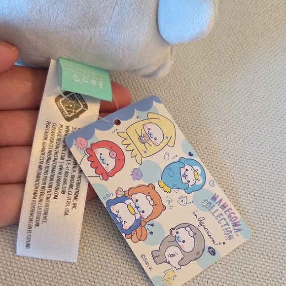 San-X Mamegoma Seal in Shark Pjs mini plush 2023 NWTs - Round 1 Prize - Picture 8 of 10